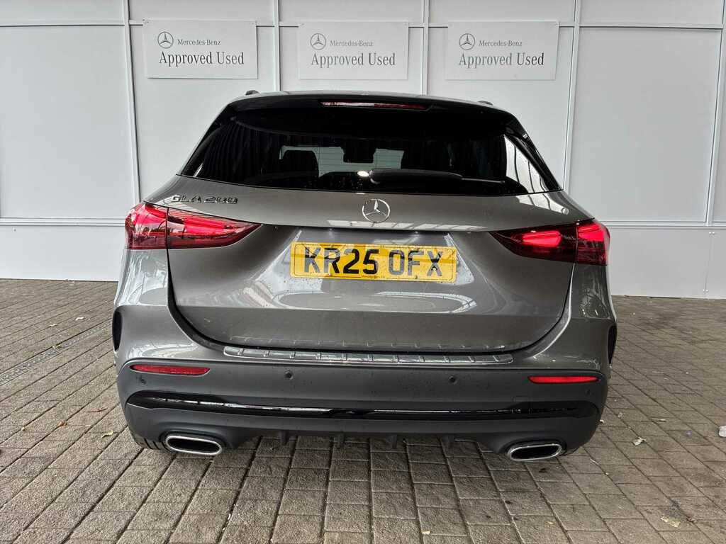 Mercedes-Benz GLA Class Gla 200 Amg Line Premium Plus KR25OFX Grey #4