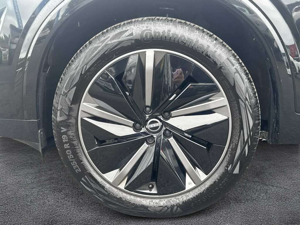 Nissan Qashqai 1.3 Dig-t Mh Tekna Black #6