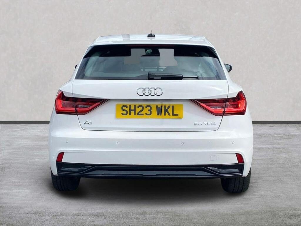 Audi A1 1.0 Tfsi 25 Sport Sportback Euro SH23WKL White #5