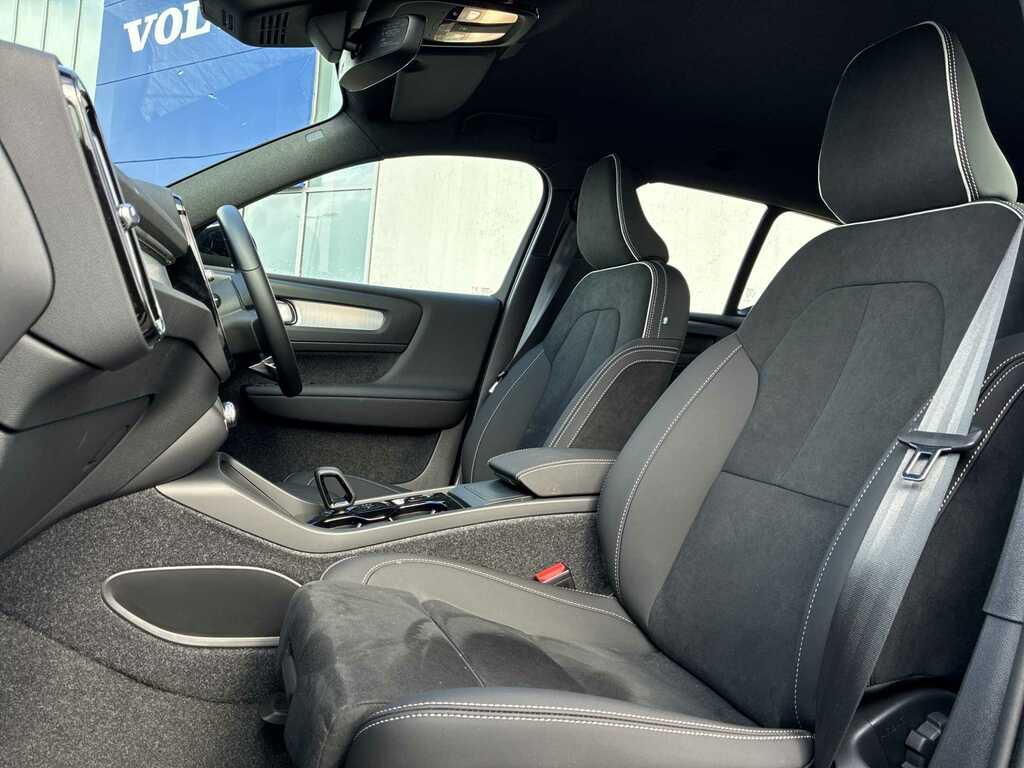 Volvo XC40 2.0 B4p Plus Dark SJ26VLD Silver #6