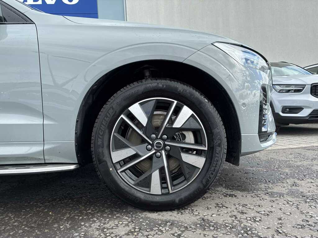 Volvo XC60 2.0 B5p Plus Dark Awd Geartronic SG26MYM Grey #6