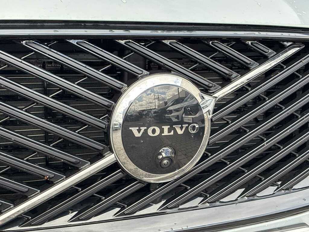 Volvo XC60 2.0 B5p Plus Dark Awd Geartronic SG26MYM Grey #3