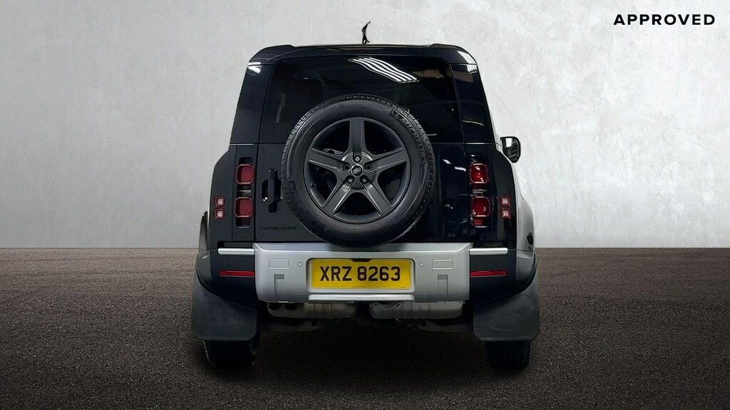 Land Rover Defender 3.0 D250 Mhev Hse Suv 4Wd Euro 6 XRZ8263 Black #6