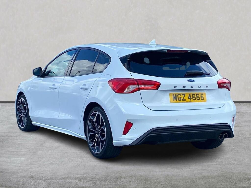 Ford Focus Ford Focus St-line X MGZ4665 White #2