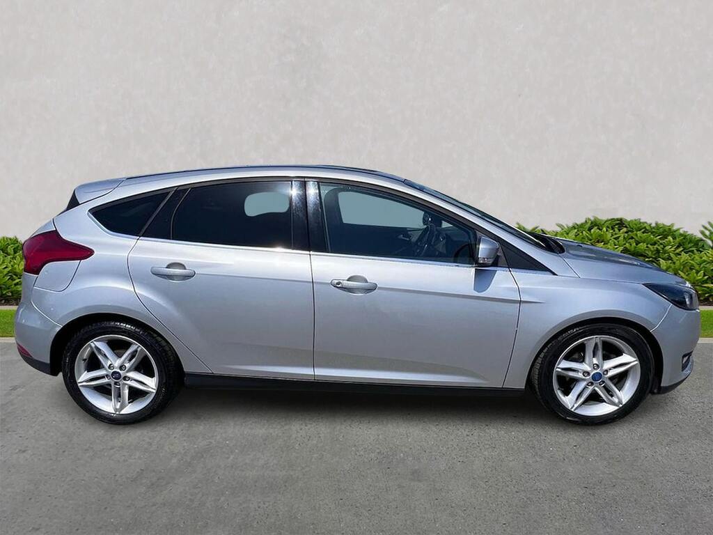 Ford Focus 1.5 Tdci Zetec Edition Hatchback EK18UGT Silver #3