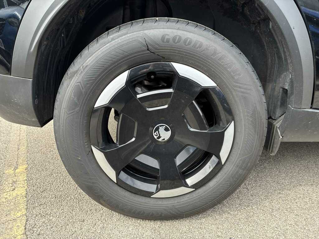 Vauxhall Frontera 1.2 Hybrid 136 Design E-dct6 Black #6