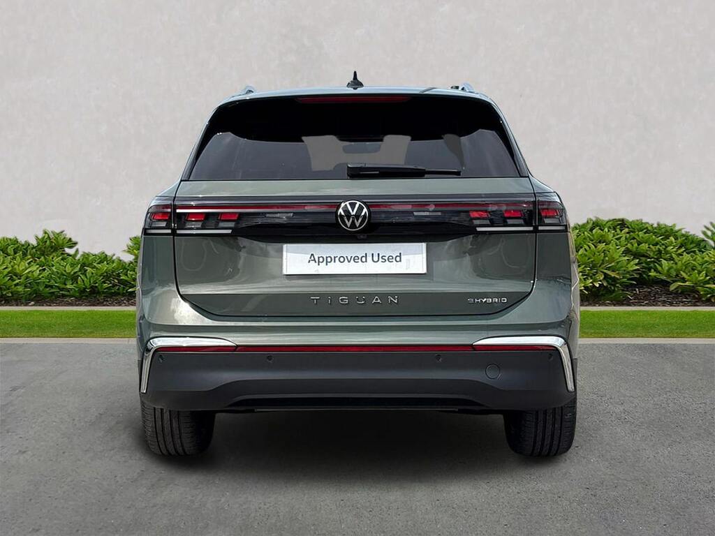 Volkswagen Tiguan 1.5 Tsi Ehybrid 19.7Kwh Elegance Suv Pl KO25OVG Green #4
