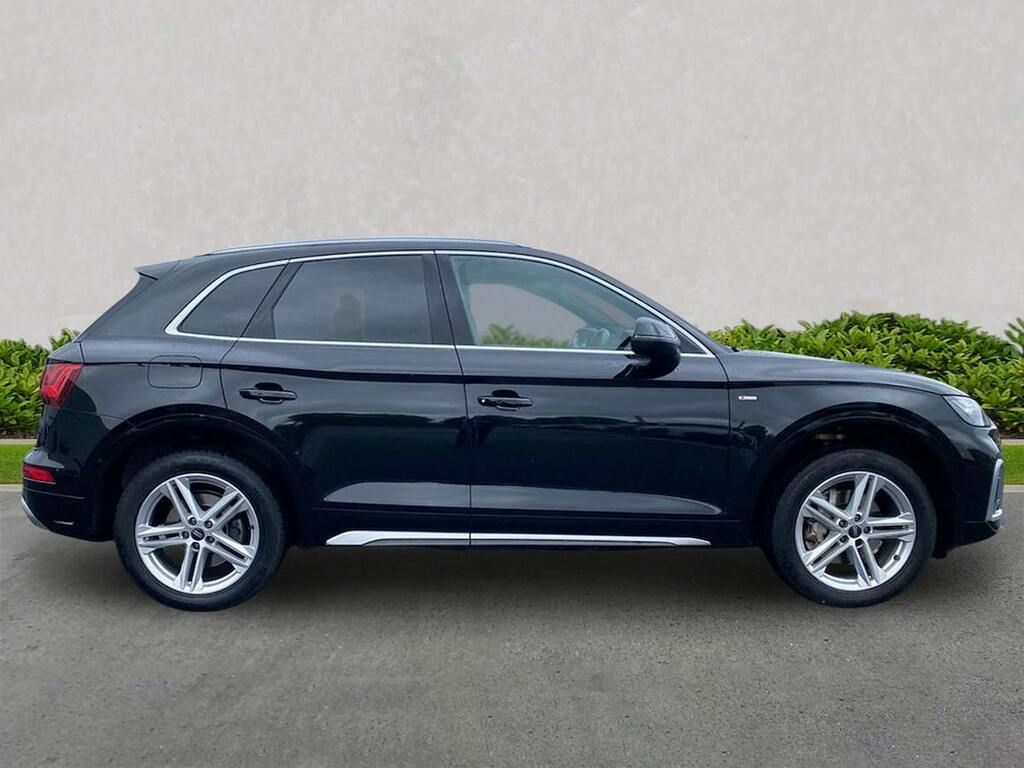 Audi Q5 2.0 Tdi 40 S Line Suv S Tronic Quattro GF73XZV Black #3