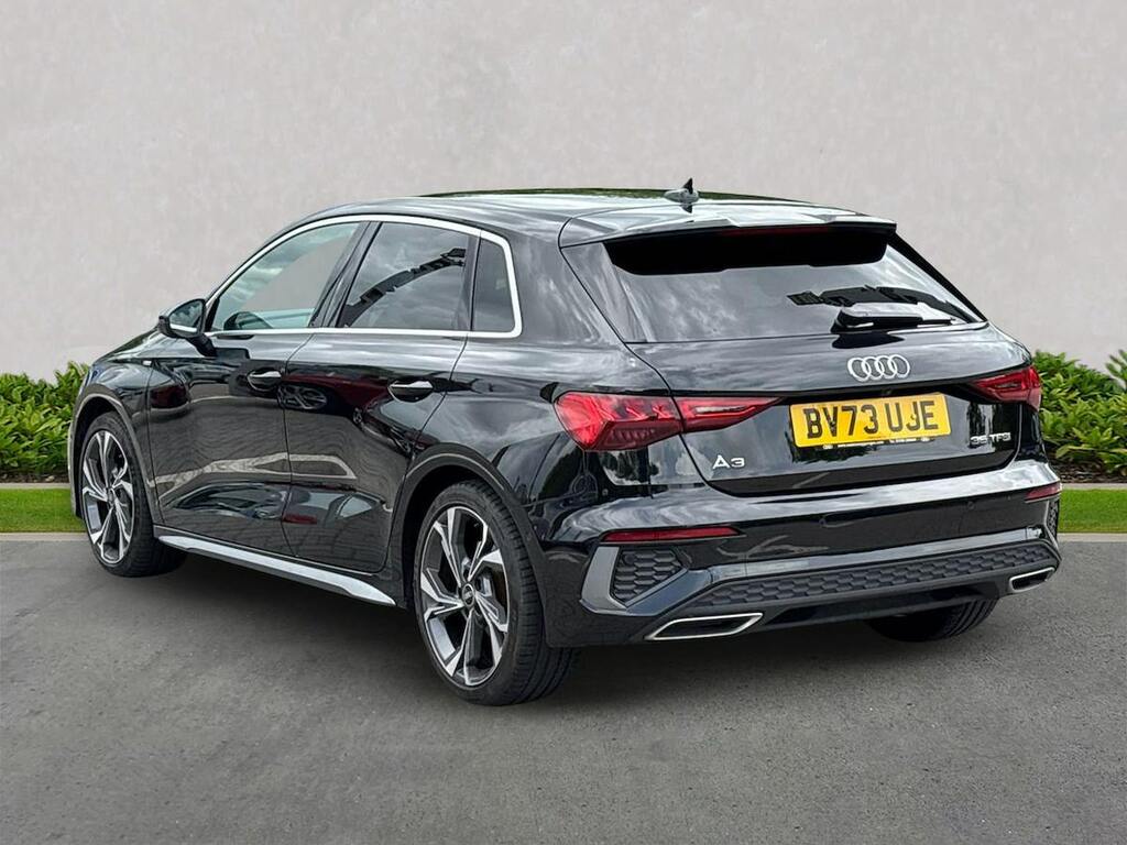 Audi A3 1.5 Tfsi 35 S Line Sportback S Tronic E BV73UJE Black #2