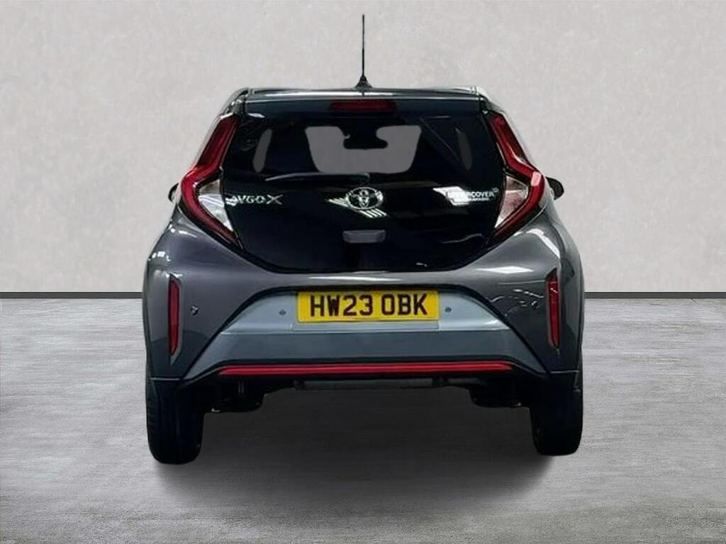 Toyota Aygo X 1.0 Vvt-i Undercover Hatchback E HW23OBK Grey #4