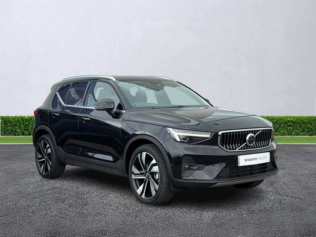 Volvo XC40 2.0 B4p Ultra Dark Black
