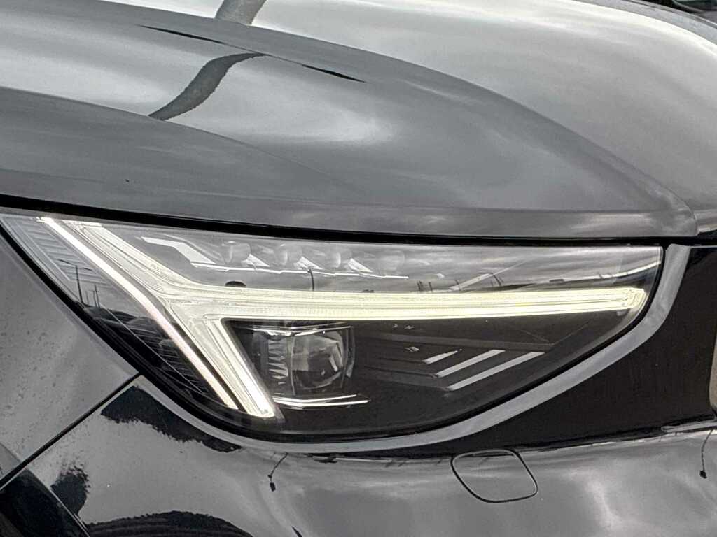 Volvo XC40 2.0 B4p Ultra Dark WF25EYU Black #5