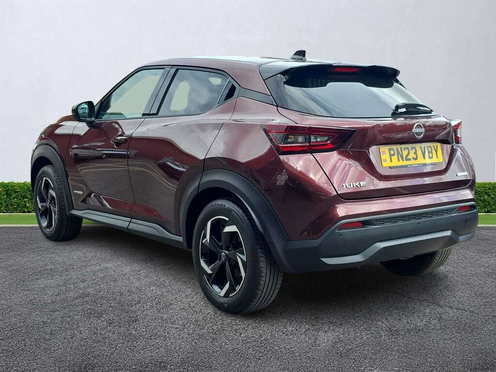 Nissan Juke 1.6 Hybrid N-connecta PN23VBY Red #2