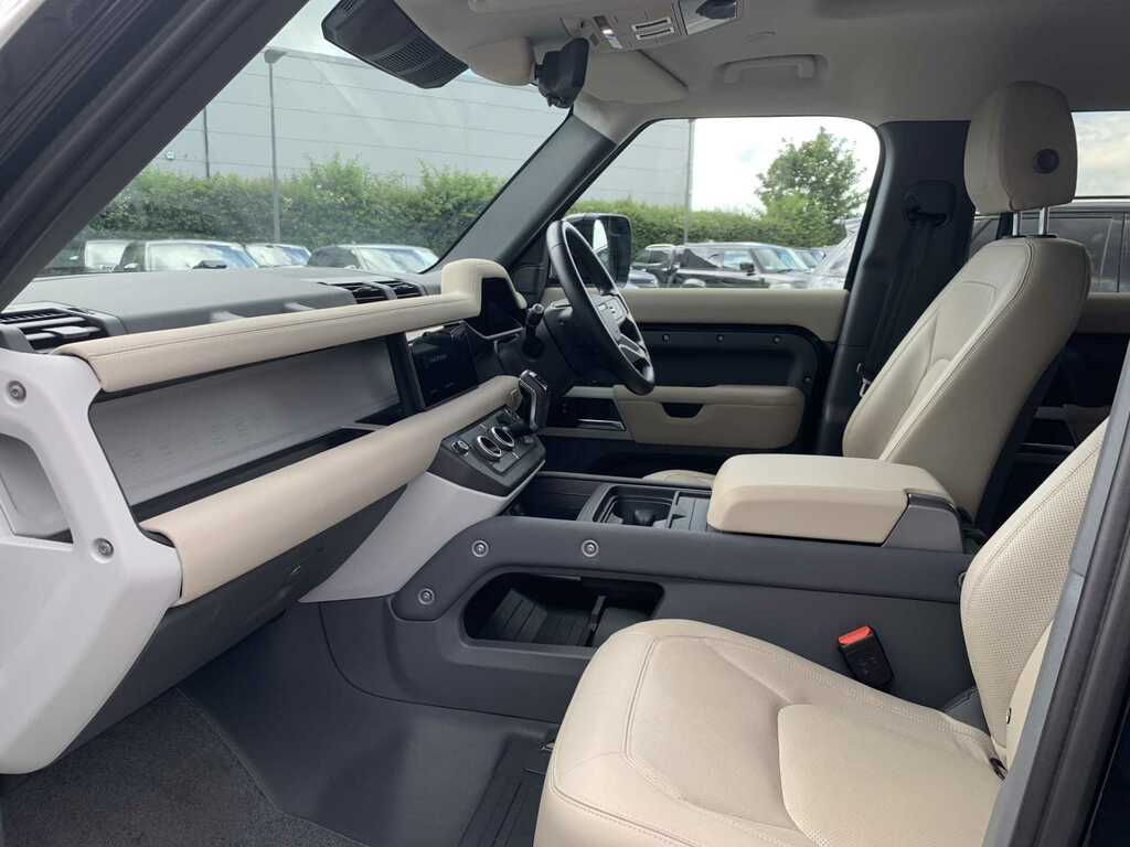 Land Rover Defender 110 3.0 D250 Xs Edition 110 7 Seat AY22OWO Black #3