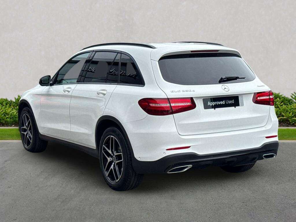 Mercedes-Benz GLC Class Glc 250D 4Matic Amg Night Edition 9G-tronic DU69UGT White #2
