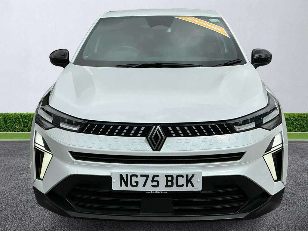 Renault Captur 1.8 E-tech Full Hybrid 160 Evolution NG75BCK White #5