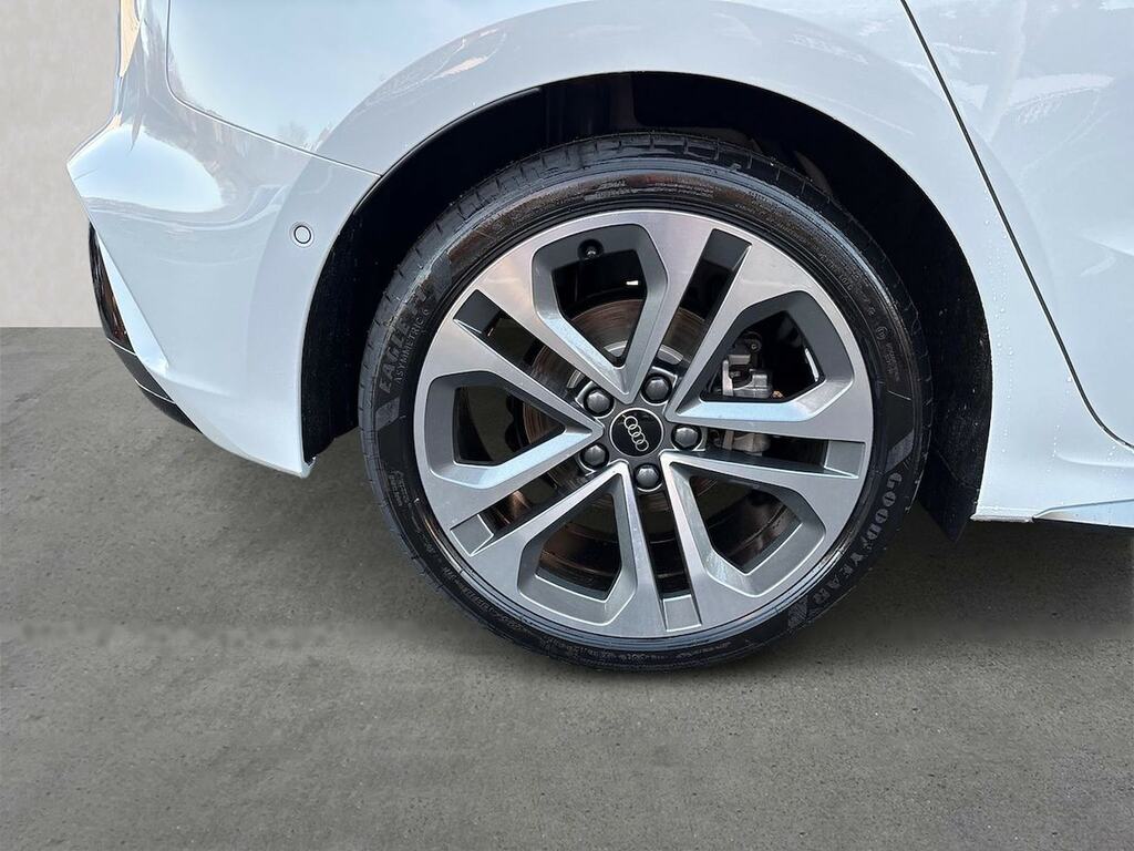 Audi A3 1.5 Tfsi 150 S Line White #6
