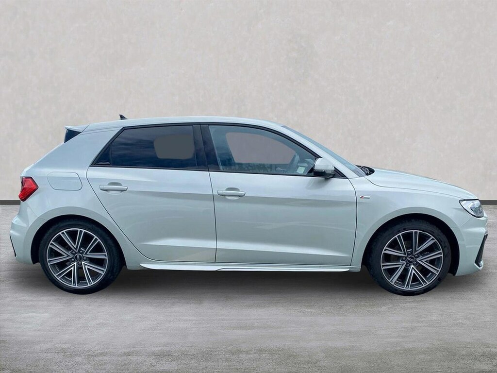 Audi A1 1.0 Tfsi 30 S Line Sportback S Tronic E SN24PMJ Silver #3