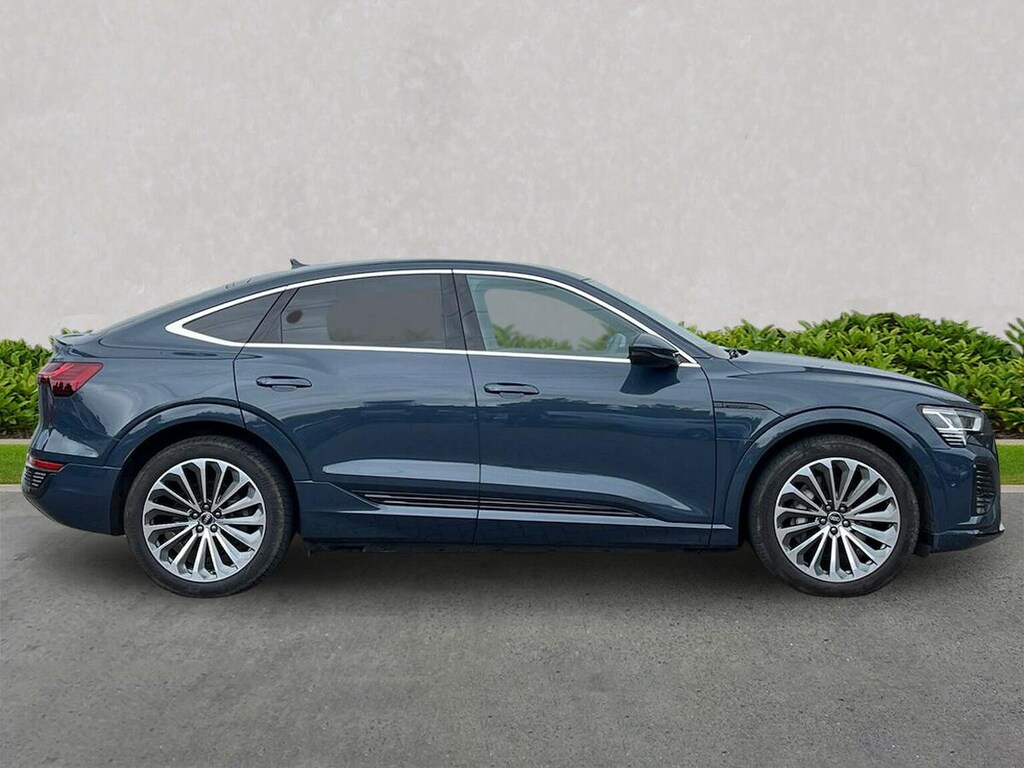 Audi Q8 e tron 55 S Line Sportback Quattro 114K Blue #3
