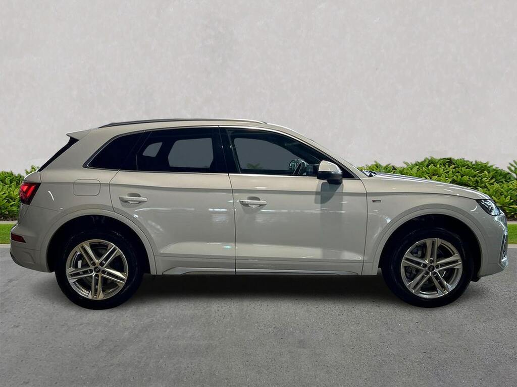 Audi Q5 2.0 Tdi 40 S Line Suv S Tronic Quattro NG23ZKS White #3