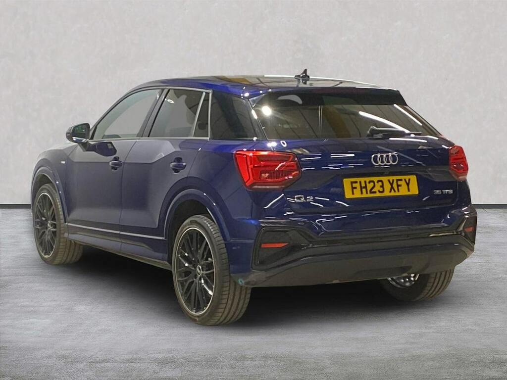 Audi Q2 1.5 Tfsi Cod 35 Black Edition Suv S Tro FH23XFY Blue #3