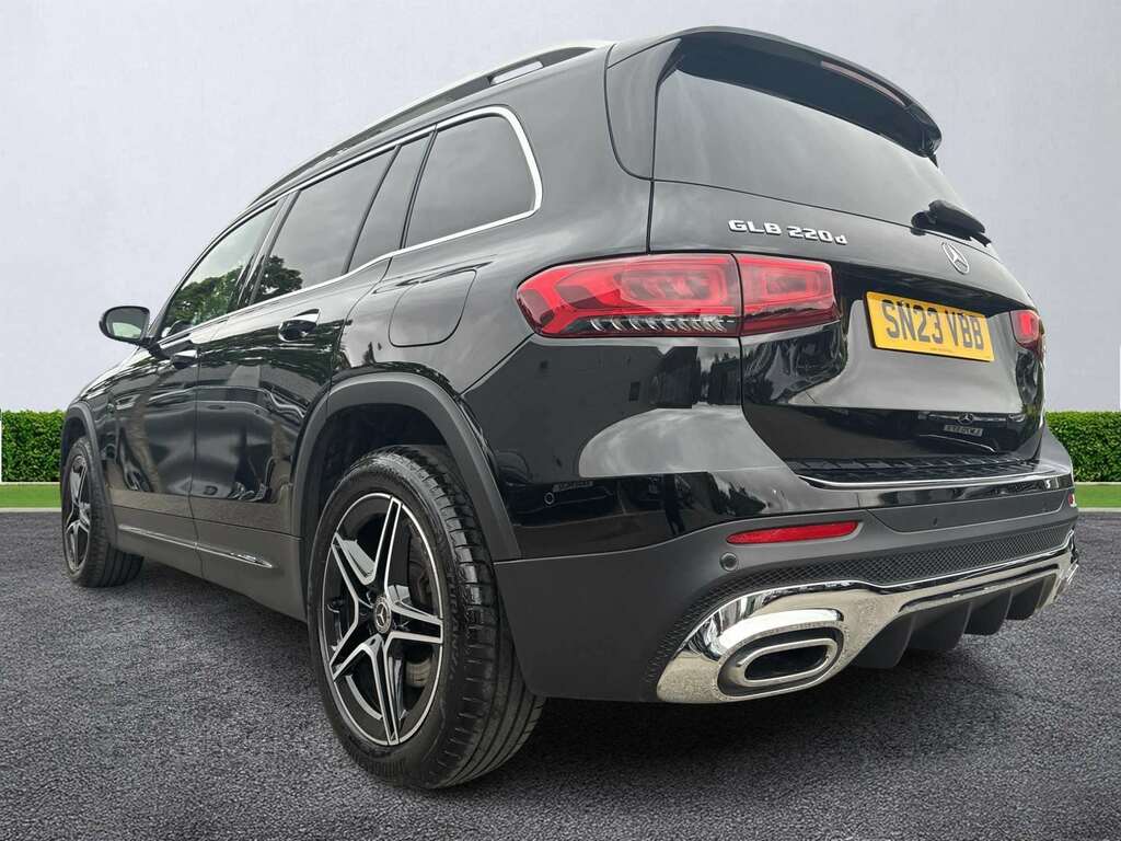 Mercedes-Benz GLB Class Glb 220D 4Matic Amg Line Premium 8G-tronic SN23VBB Black #2