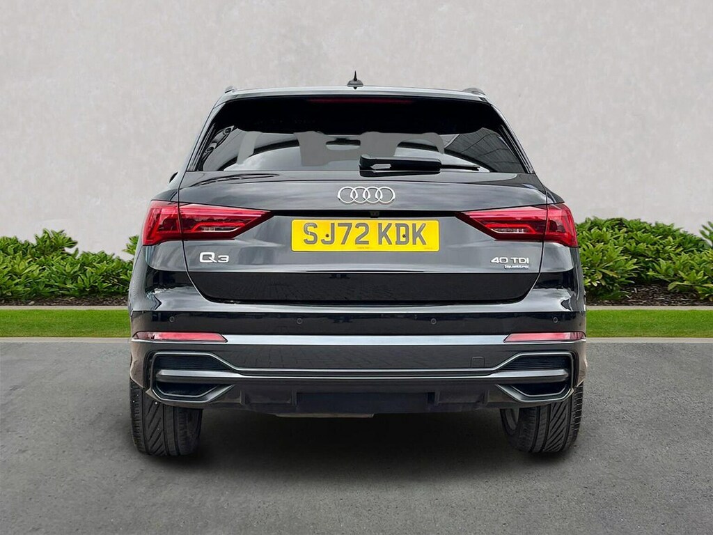 Audi Q3 2.0 Tdi 40 Black Edition Suv S Tronic Q SJ72KDK Black #4