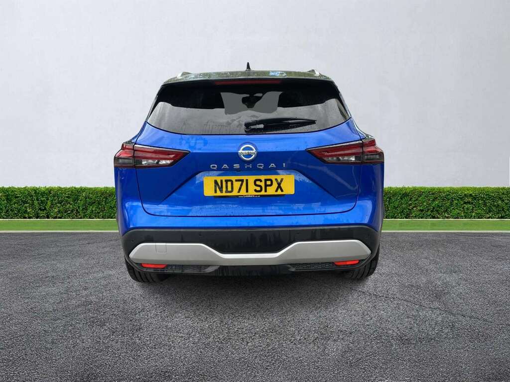 Nissan Qashqai 1.3 Dig-t Mh Premiere Edition ND71SPX Blue #4