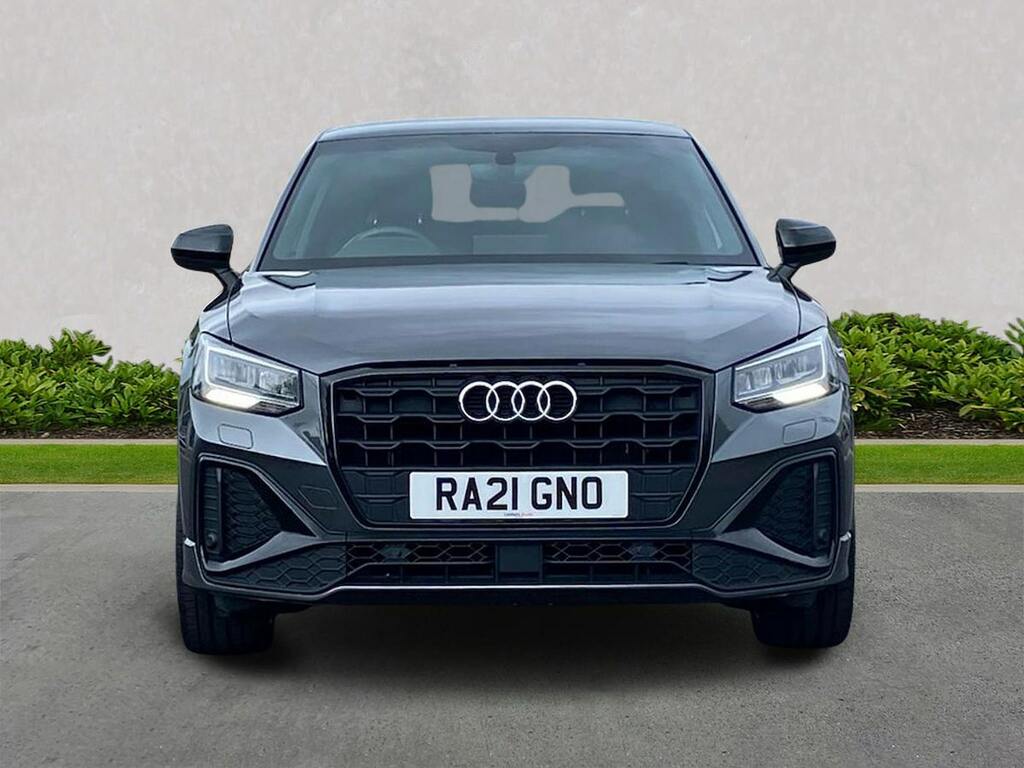 Audi Q2 1.5 Tfsi Cod 35 Black Edition Suv S Tro Grey #5