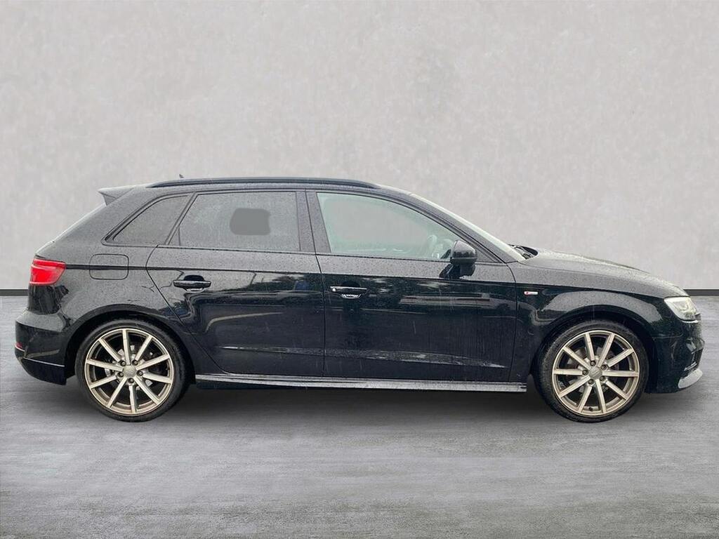 Audi A3 1.5 Tfsi Cod 35 Black Edition Sportback SH68BHJ Black #3