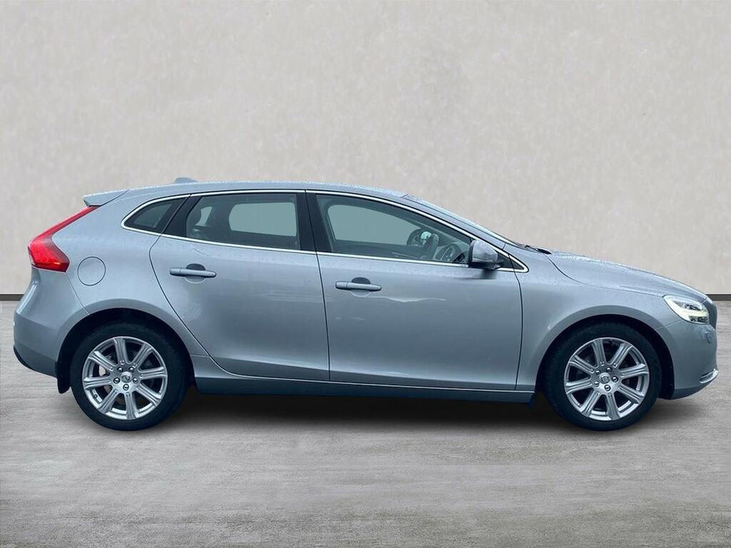 Volvo V40 Volvo V40 Inscription D2 KV17UGO Silver #3