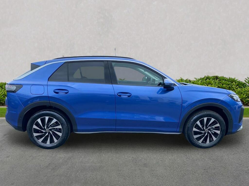 Volkswagen T-Roc 1.5 Etsi 150 Life Dsg Blue #3