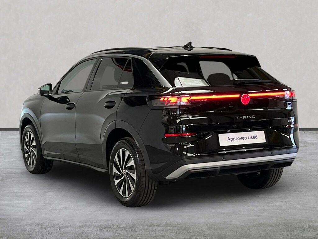 Volkswagen T-Roc 1.5 Etsi 150 Life Dsg PF26FFJ Black #2