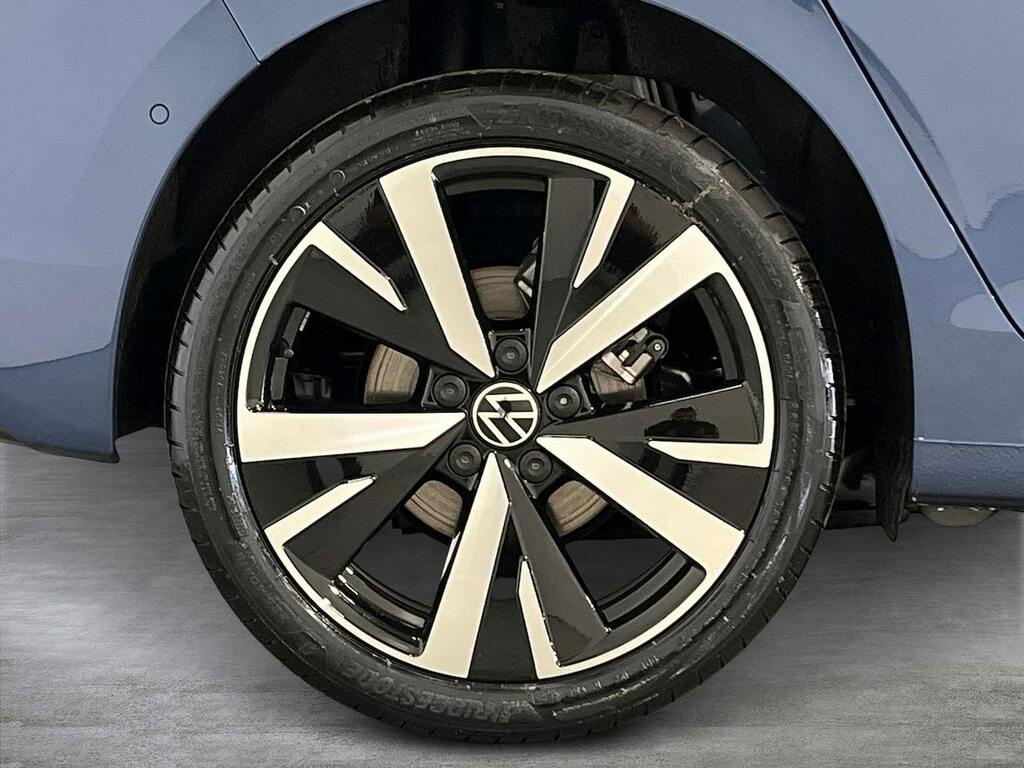 Volkswagen Golf 2.0 Tdi Match Blue #6
