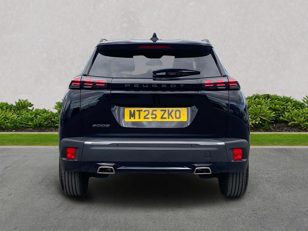 Peugeot 2008 1.2 Puretech 130 Allure Black #4