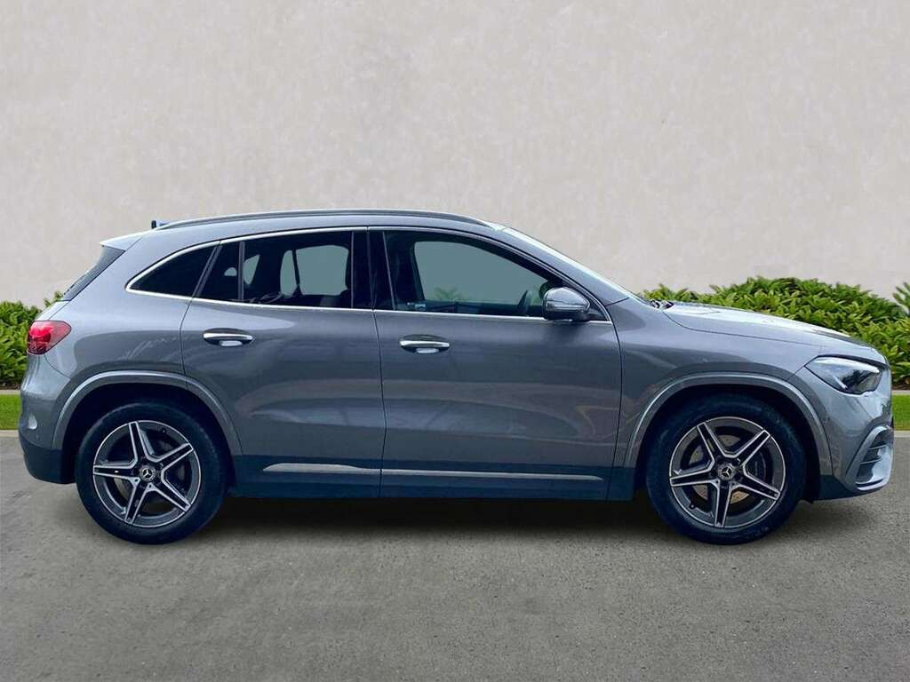 Mercedes-Benz GLA Class Gla 220D 4Matic Amg Line Executive KS73FHO Grey #3
