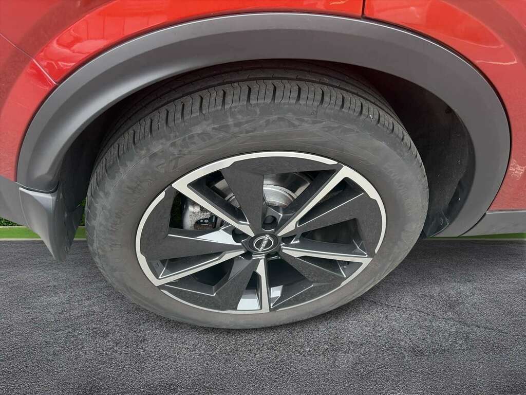 Nissan Qashqai 1.5 E-power Tekna NC72KFF Red #5