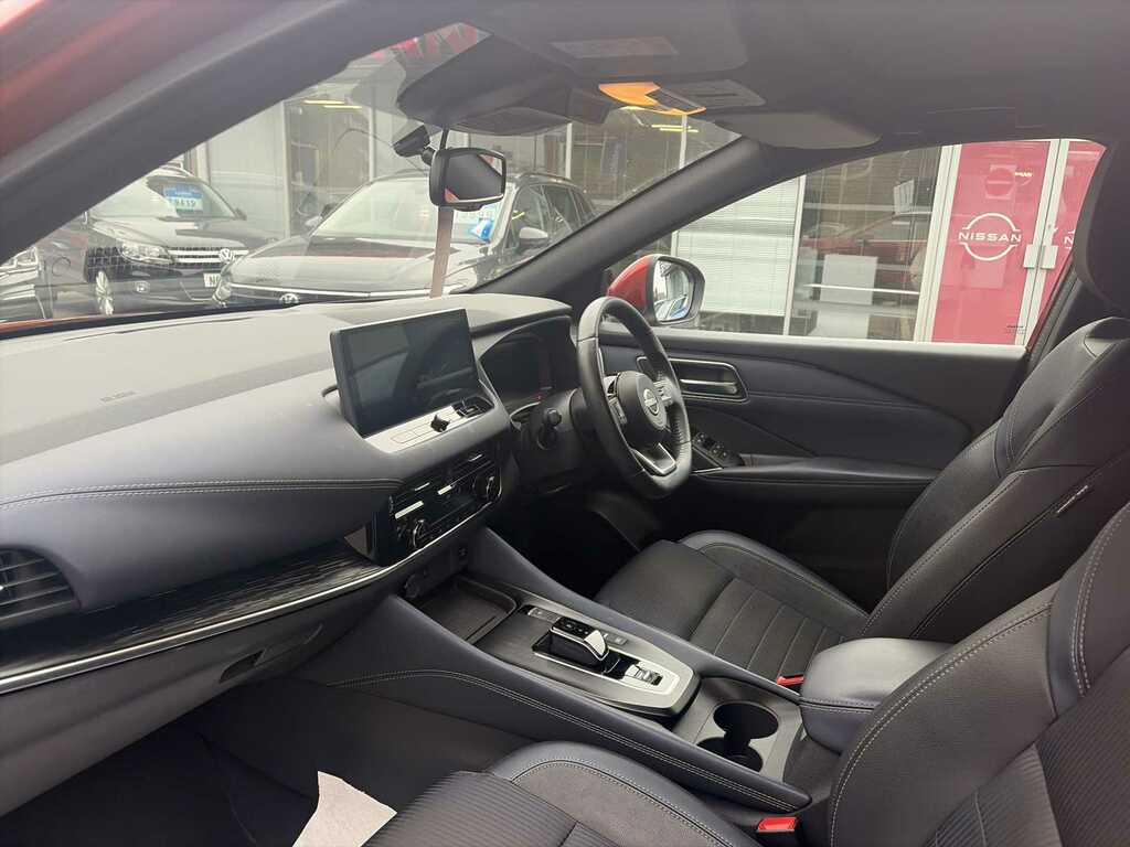 Nissan Qashqai 1.5 E-power Tekna NC72KFF Red #6