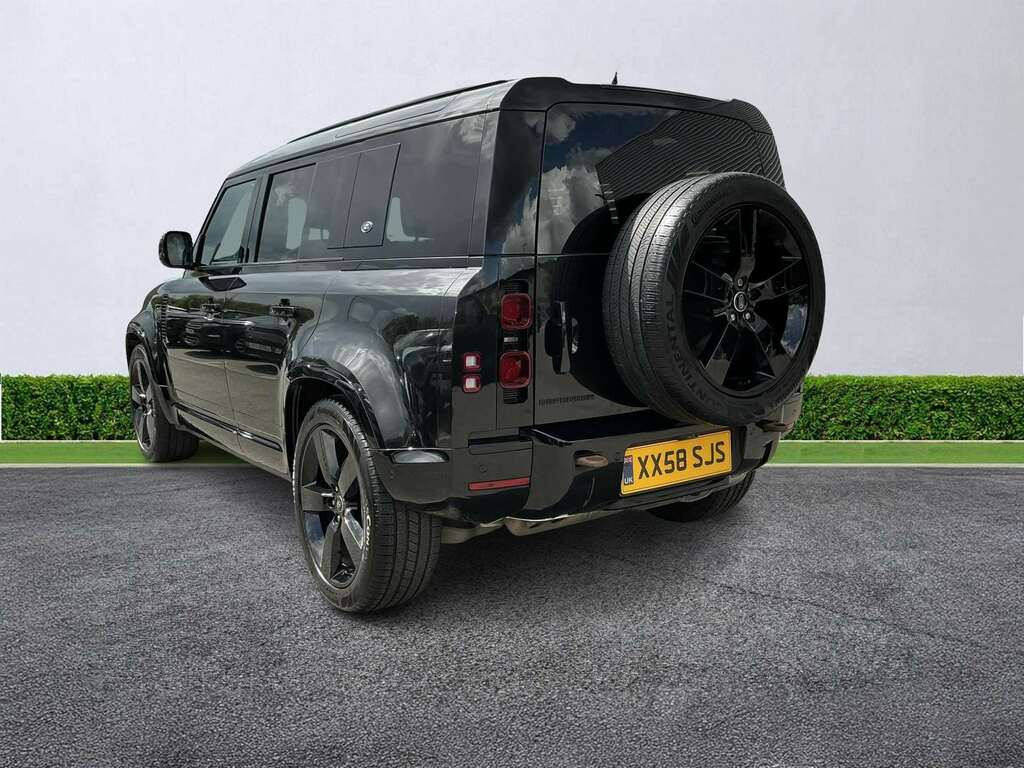 Land Rover Defender 110 3.0 D250 X-dynamic Hse 110 LN22VLL Black #2