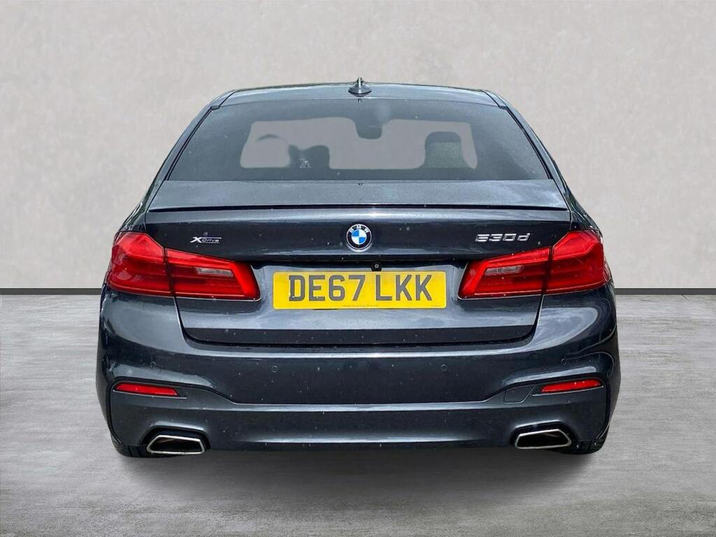 BMW 5 Series 530D Xdrive M Sport DE67LKK Grey #4