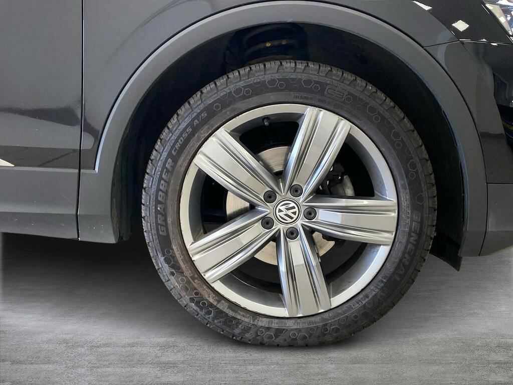 Volkswagen Tiguan 2.0 Tdi Bluemotion Tech Sel Suv NK66XUT Black #6