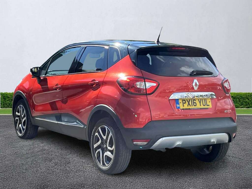 Renault Captur 1.5 Dci 110 Signature Nav Red #2