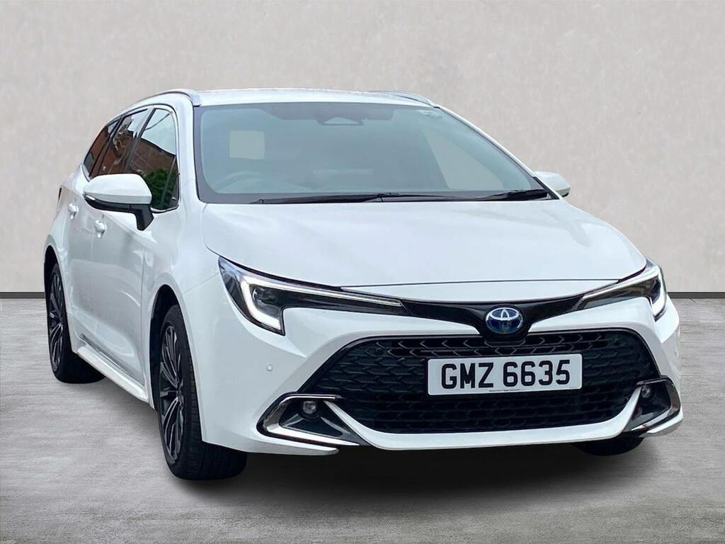 Toyota Corolla 1.8 Vvt-h Design Touring Sports Hybrid GMZ6635 White