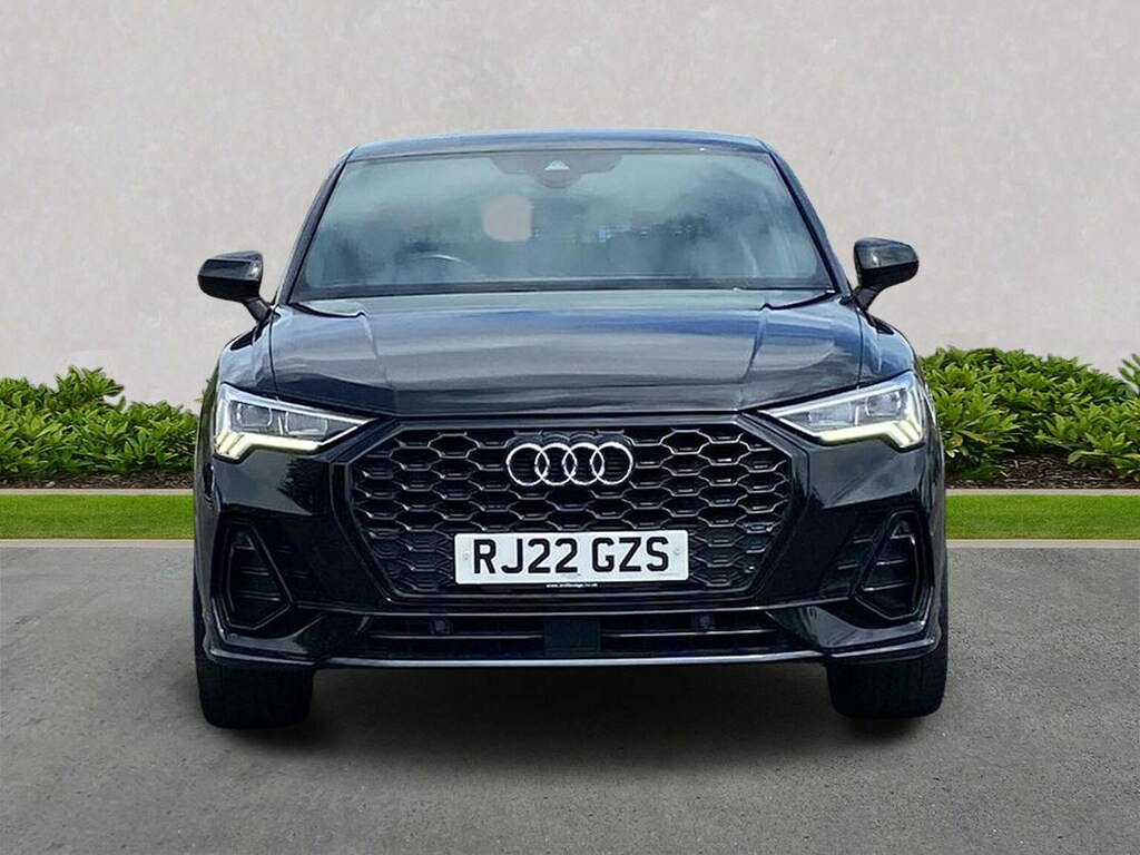 Audi Q3 1.5 Tfsi Cod 35 Black Edition Sportback RJ22GZS Black #5