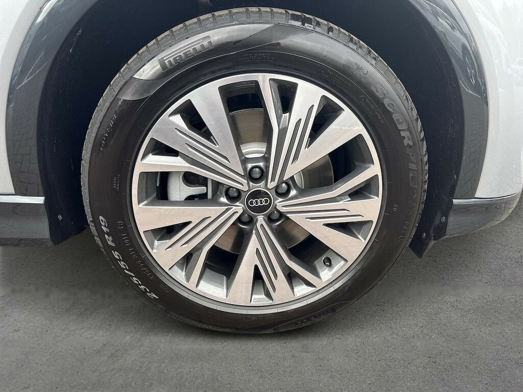 Audi Q4 E Tron 150Kw 40 63Kwh Sport Leather Silver #6