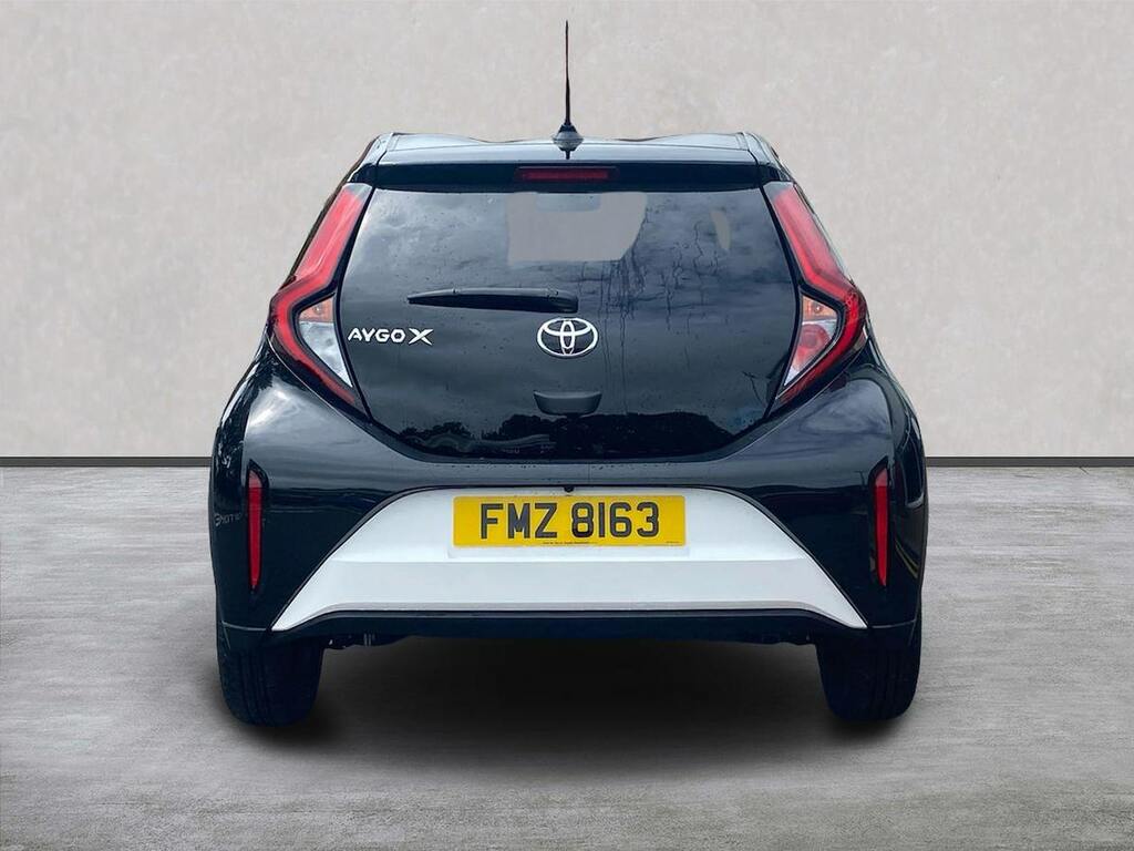 Toyota Aygo X 1.0 Vvt-i Edge Hatchback X-shift Euro 6 FMZ8163 White #4