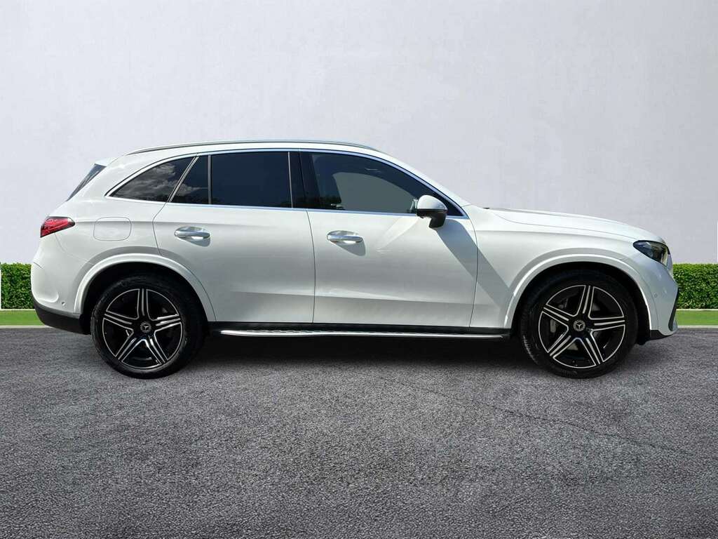 Mercedes-Benz GLC Class Glc 220D 4Matic Amg Line Premium 9G-tronic GY73JHZ White #3