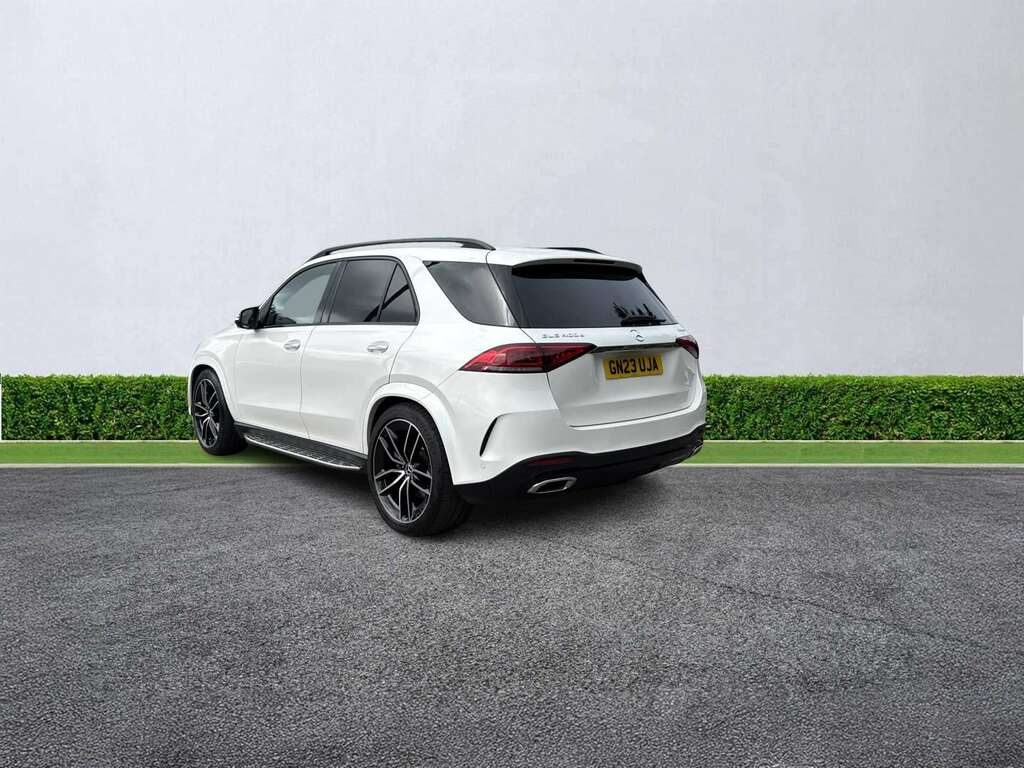 Mercedes-Benz GLE Class Gle 400D 4Matic Amg Line Prem 9G-tron 7 St GN23UJA White #5