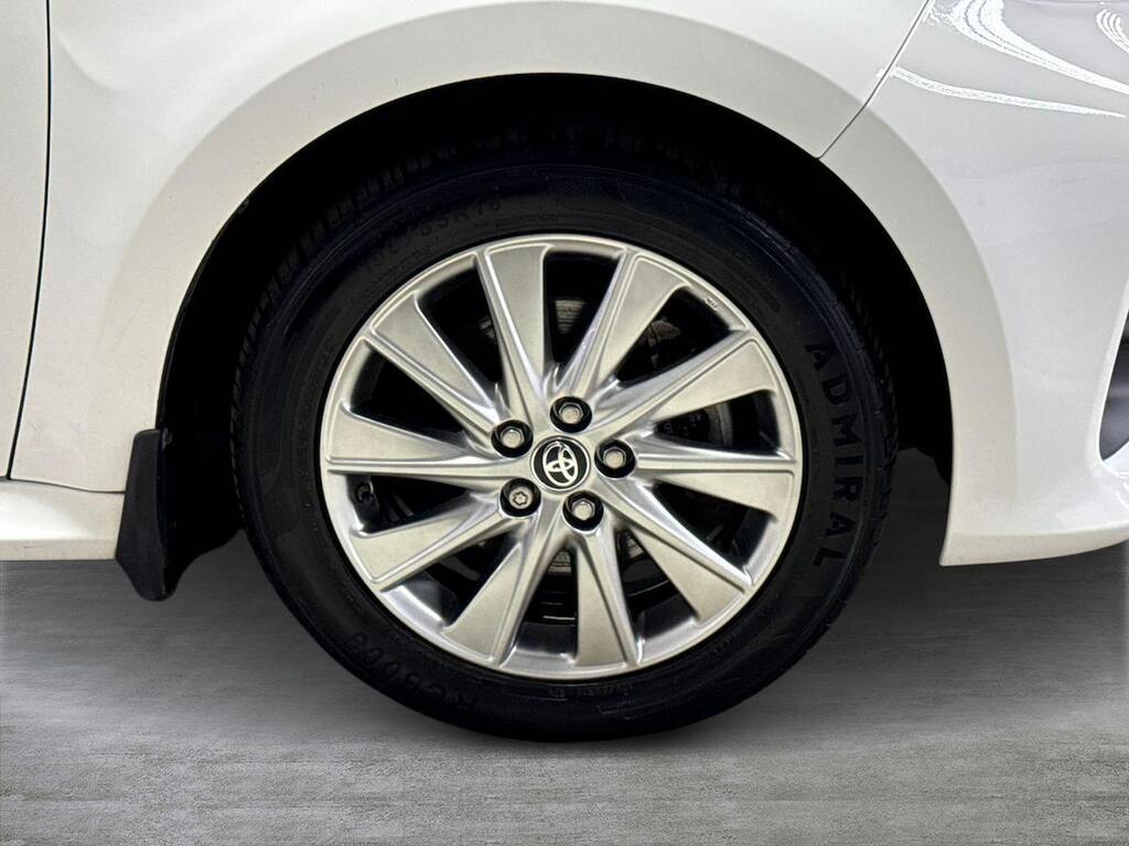 Toyota Yaris 1.5 Vvt-h Icon Hatchback Hybrid E-cvt E YGZ2426 White #6