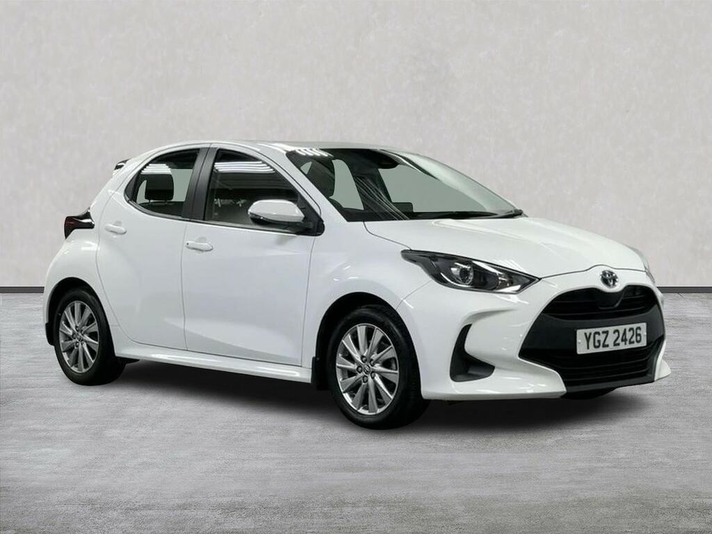 Toyota Yaris 1.5 Vvt-h Icon Hatchback Hybrid E-cvt E YGZ2426 White